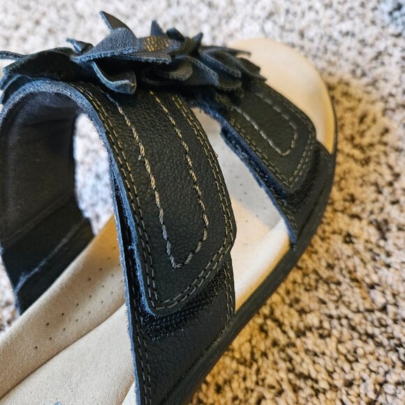 Clarks Merliah Raelyn Black Leather Sandals - Picture 5 of 7